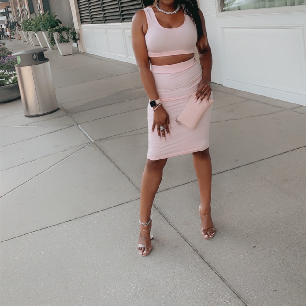 Two piece set